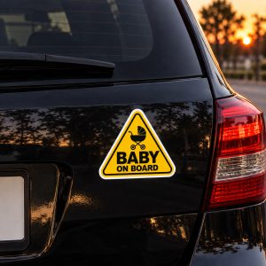 Alternative view of „Baby On Board“ įspėjamasis vinilinis lipdukas, 2 vnt.